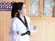 柔道黑带女教练终究敌不过弟子大鸡巴 琪琪